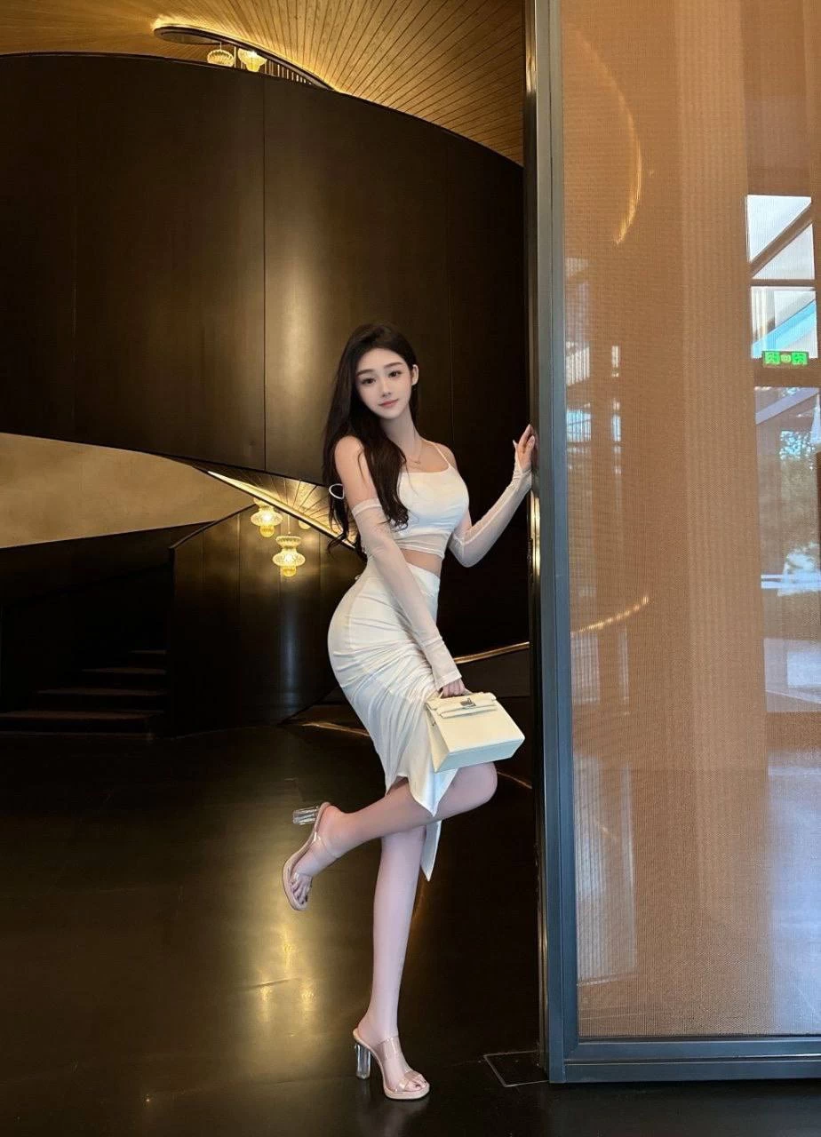 深圳小姐姐喊话群，探索未来，人工智能在医疗诊断中的潜力与挑战